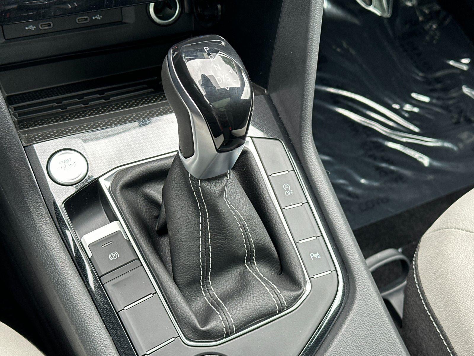 2026 Volkswagen Taos SE