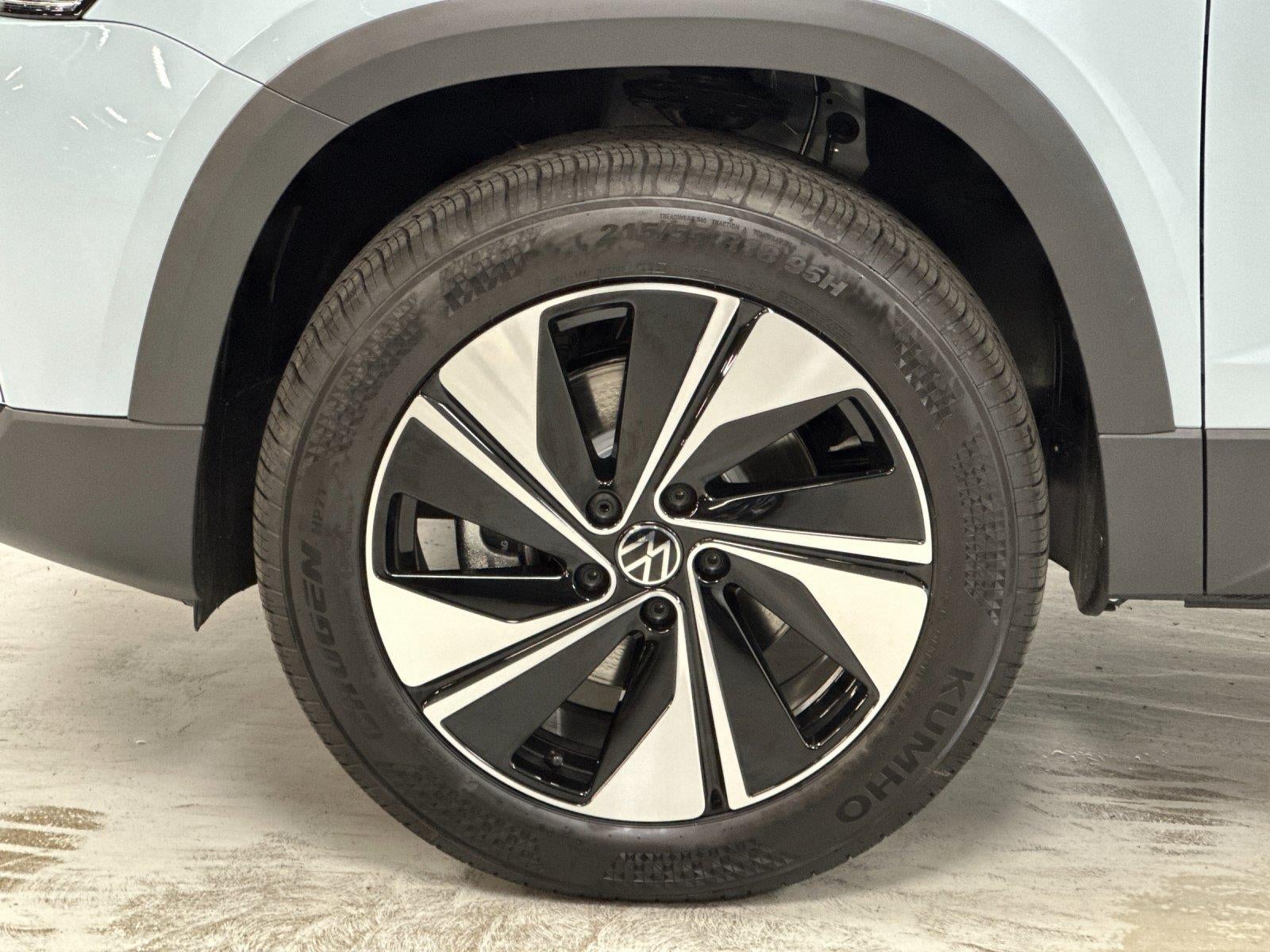 2027 Volkswagen Taos SE