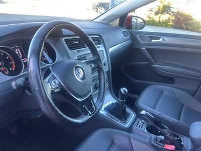 2017 Volkswagen Golf S