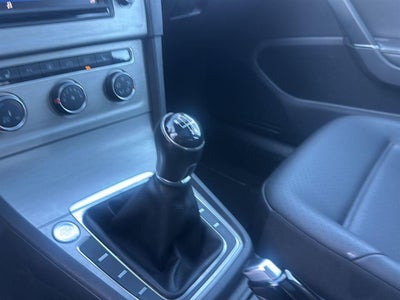2017 Volkswagen Golf S