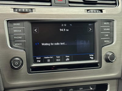 2017 Volkswagen Golf S