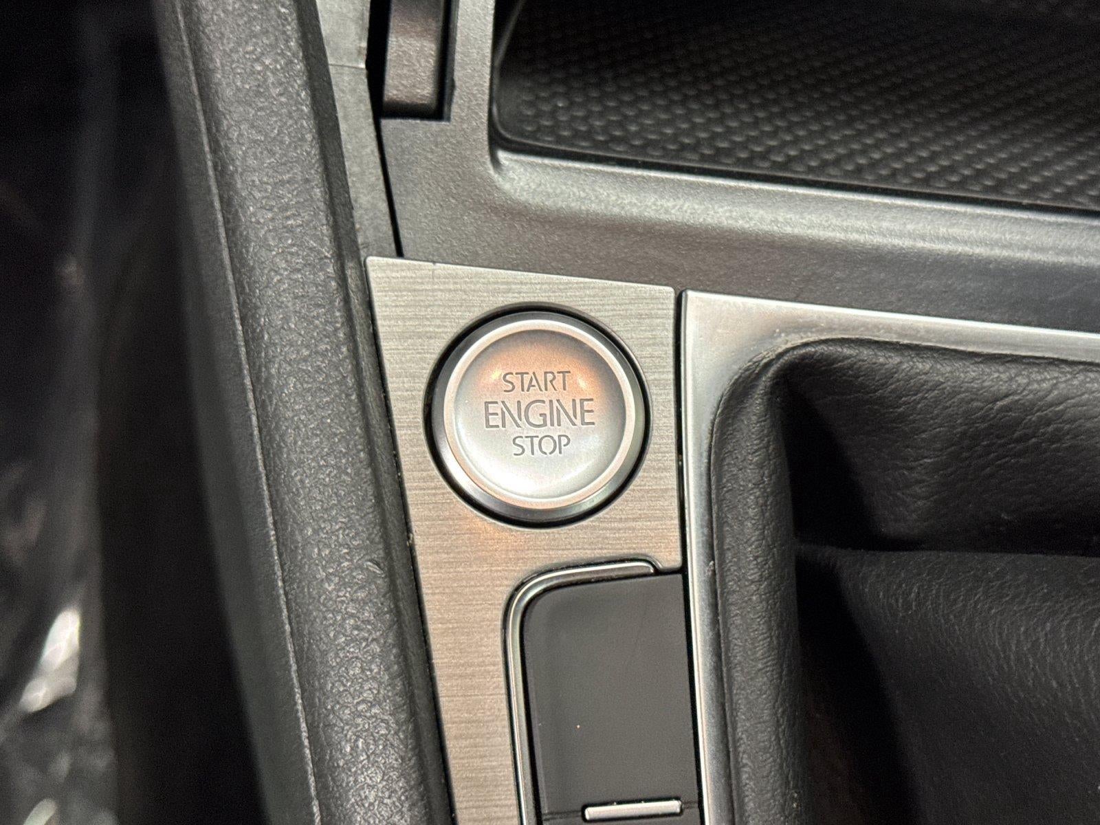 2017 Volkswagen Golf S