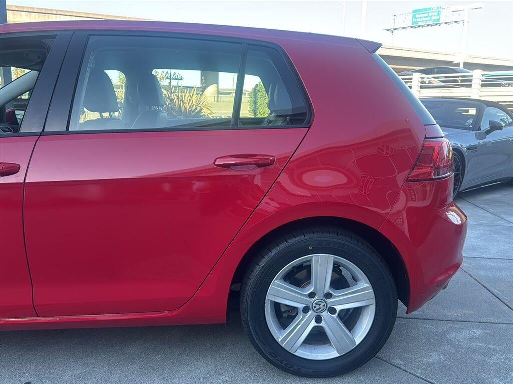 2017 Volkswagen Golf S