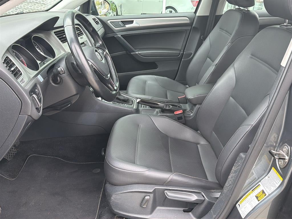 2015 Volkswagen Golf TDI S