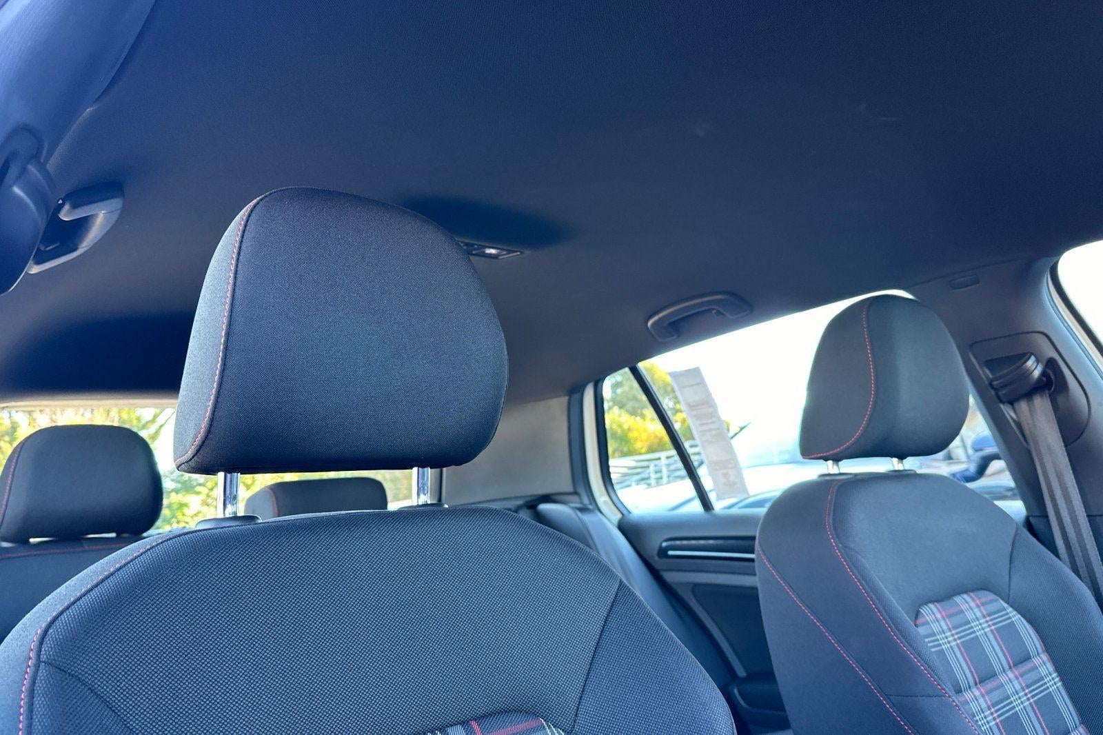 2016 Volkswagen Golf GTI S