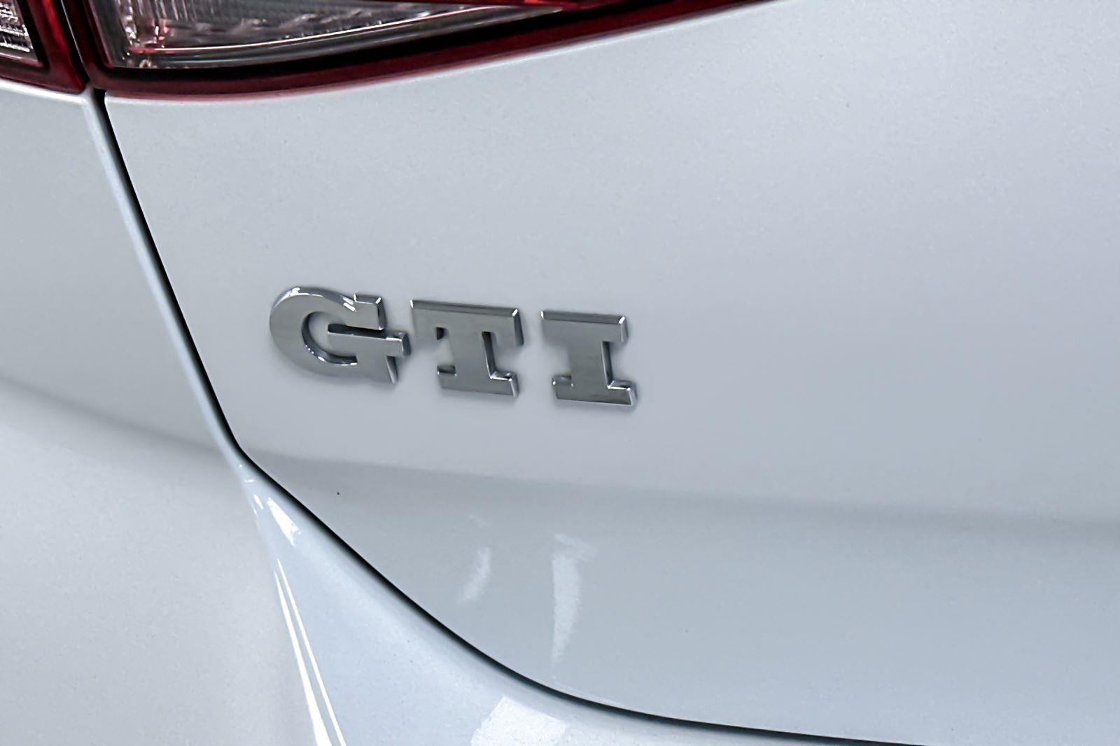 2016 Volkswagen Golf GTI S