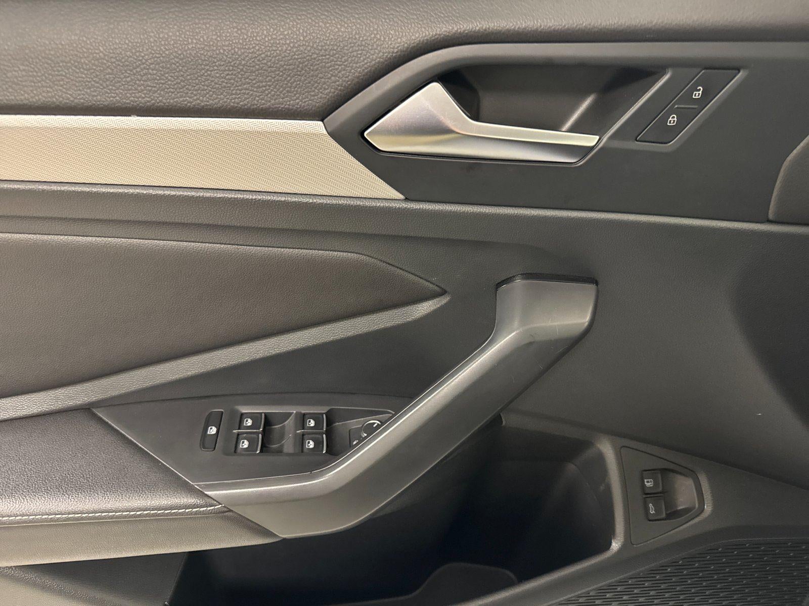 2023 Volkswagen Jetta S