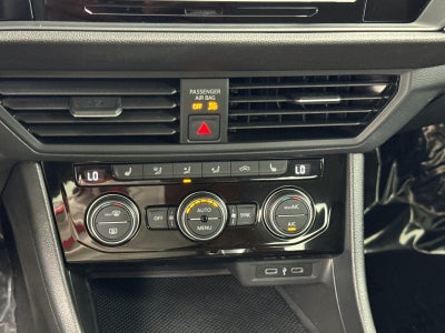 2023 Volkswagen Jetta SE