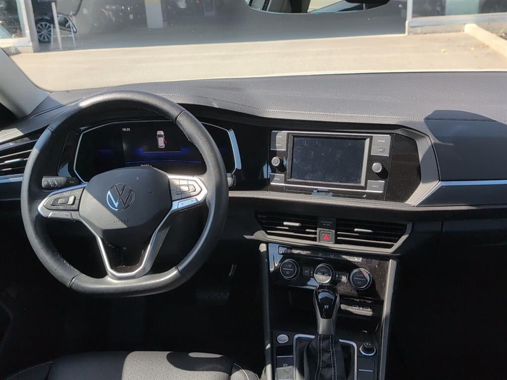2023 Volkswagen Jetta SE