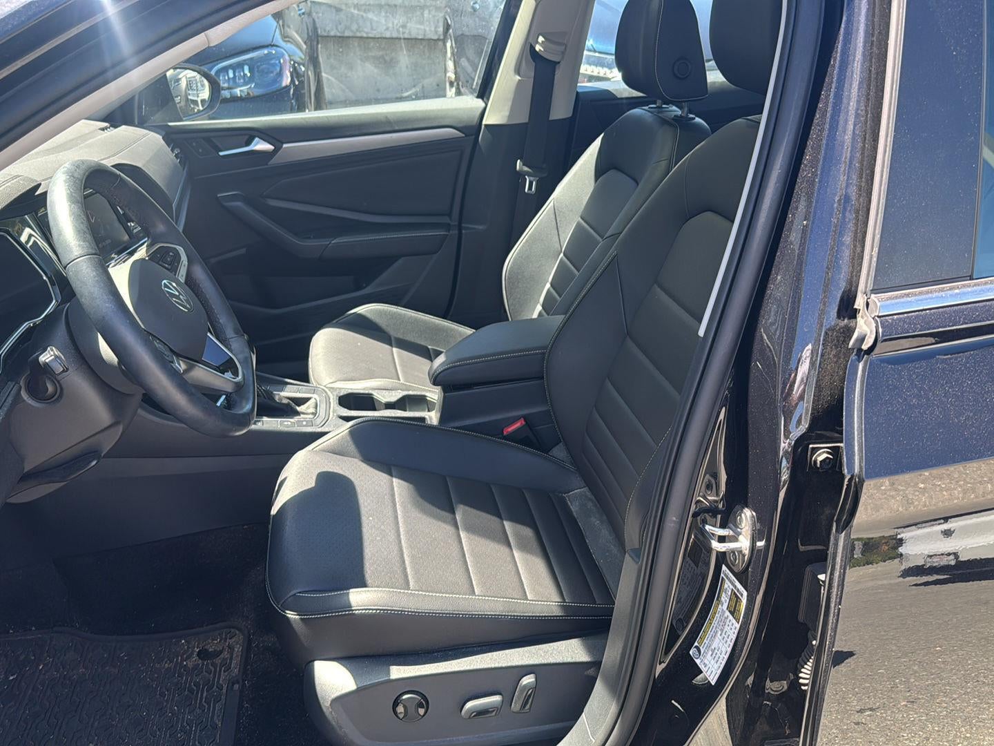 2023 Volkswagen Jetta SE
