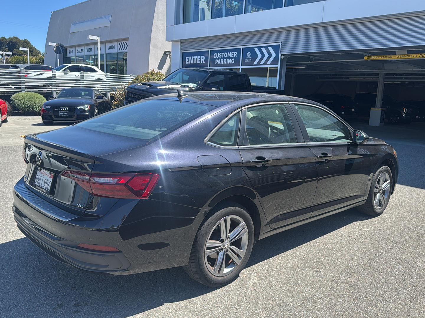 2023 Volkswagen Jetta SE