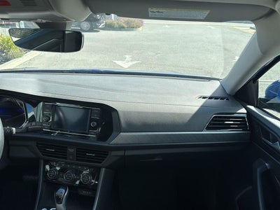2023 Volkswagen Jetta SE