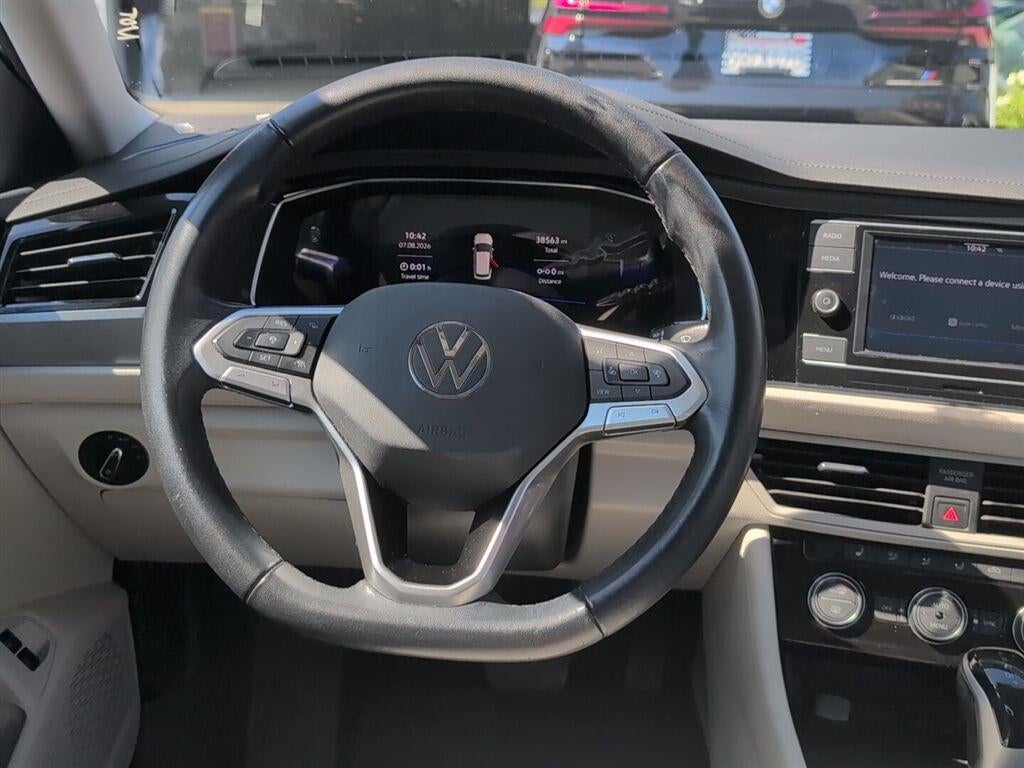 2023 Volkswagen Jetta SE