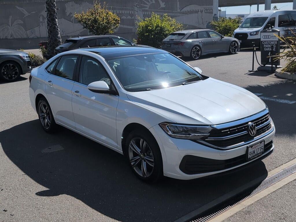 2023 Volkswagen Jetta SE