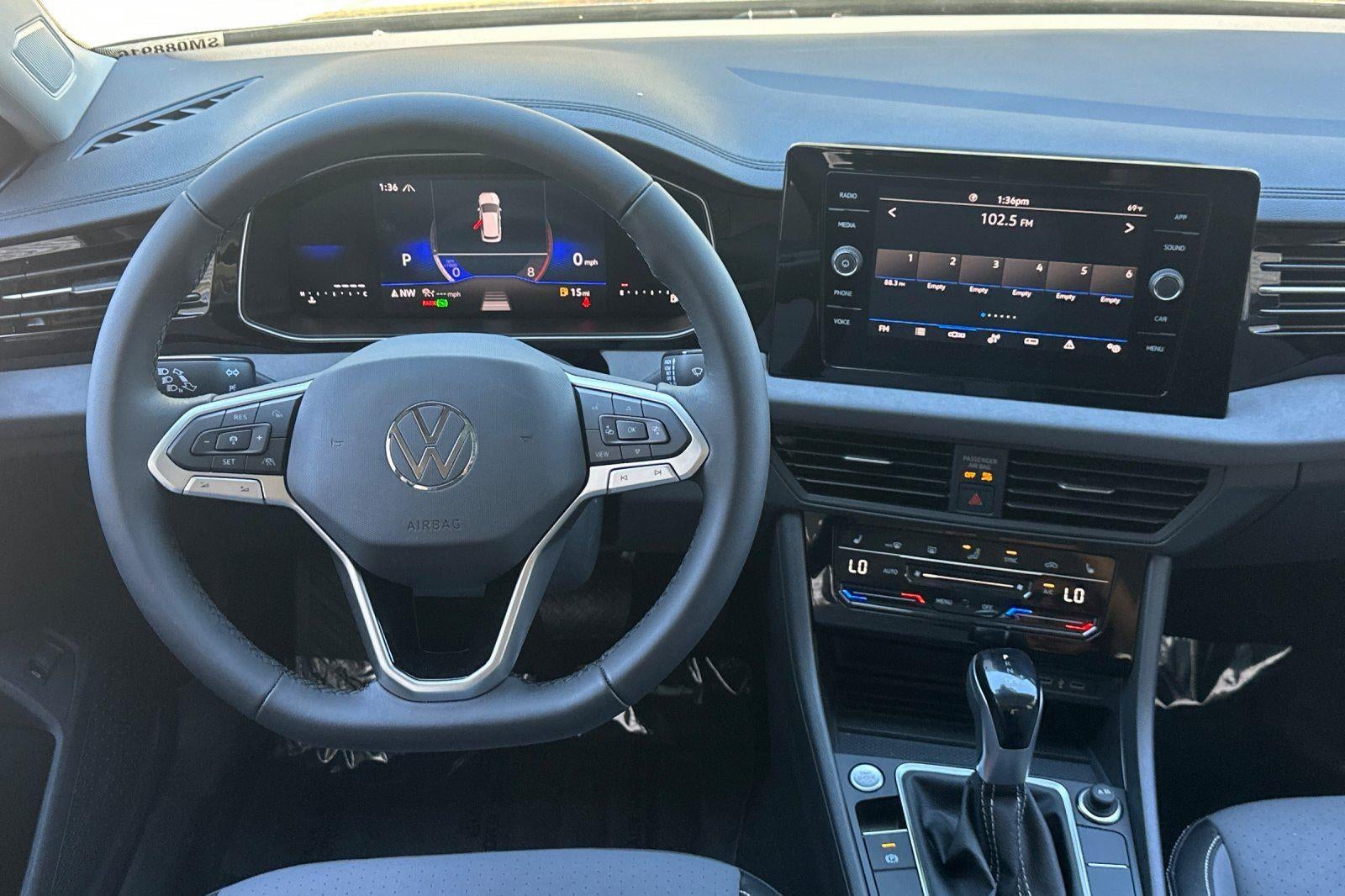 2025 Volkswagen Jetta SE