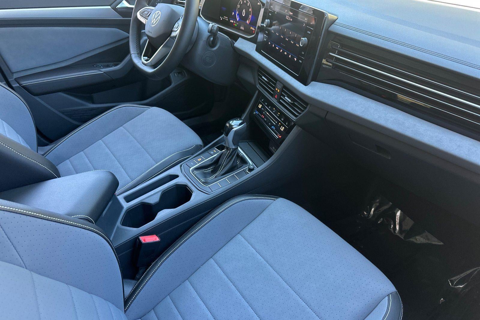 2025 Volkswagen Jetta SE