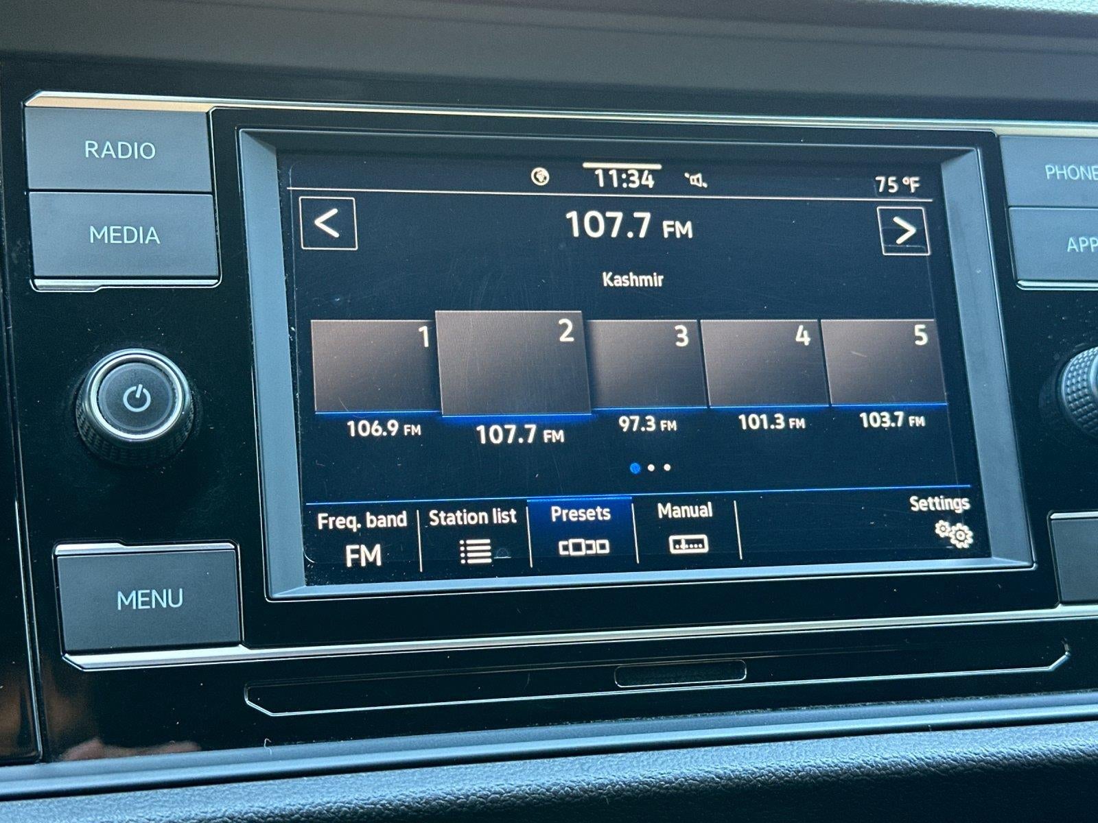 2023 Volkswagen Jetta Sport