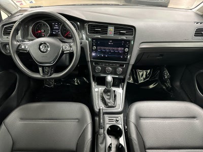 2018 Volkswagen Golf SportWagen SE