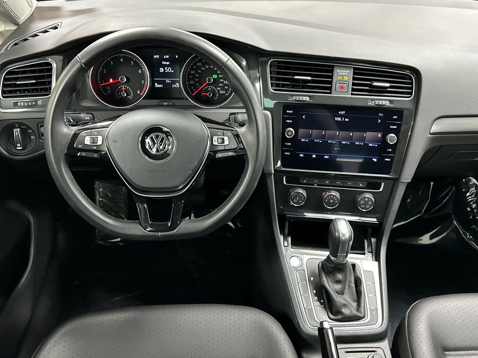 2018 Volkswagen Golf SportWagen SE