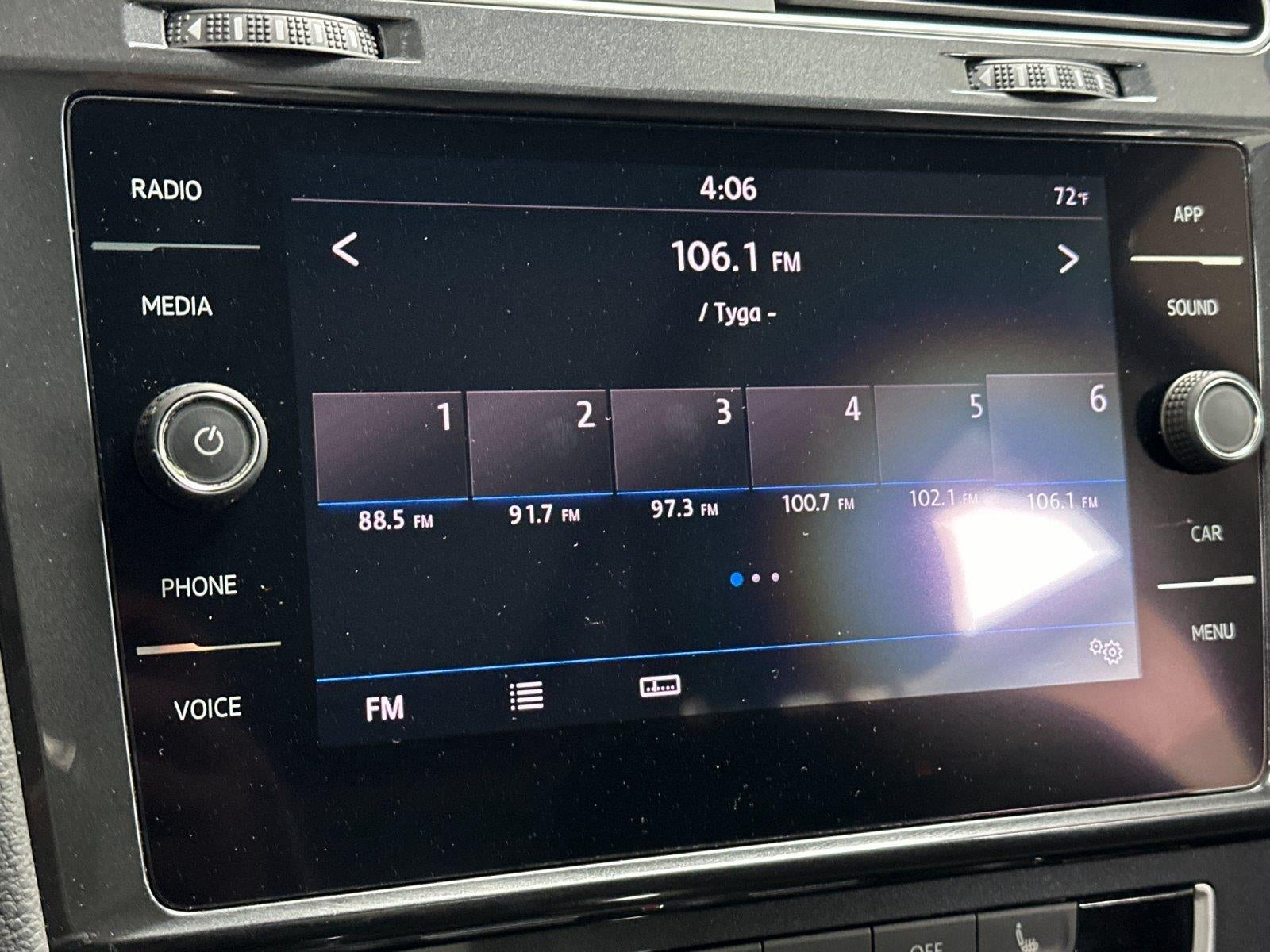 2018 Volkswagen Golf SportWagen SE