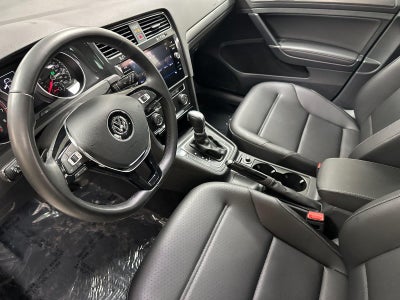 2018 Volkswagen Golf SportWagen SE