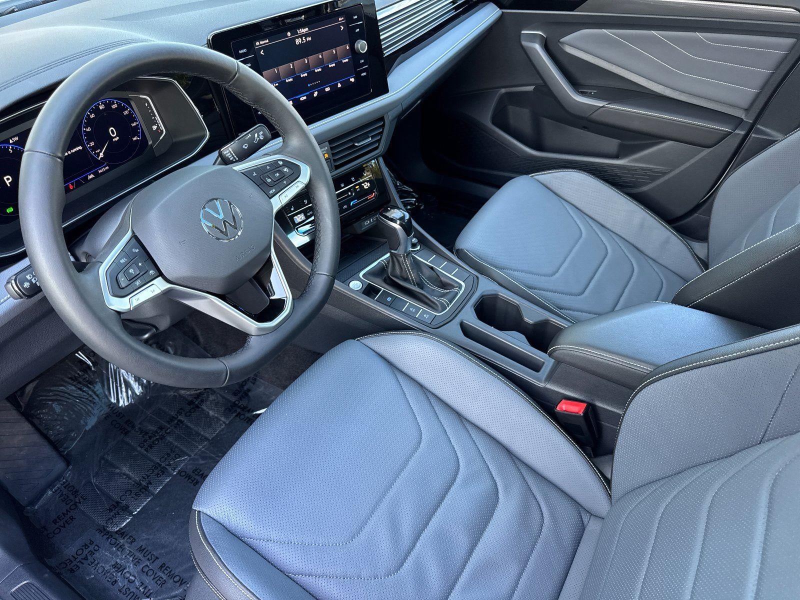 2025 Volkswagen Jetta SEL