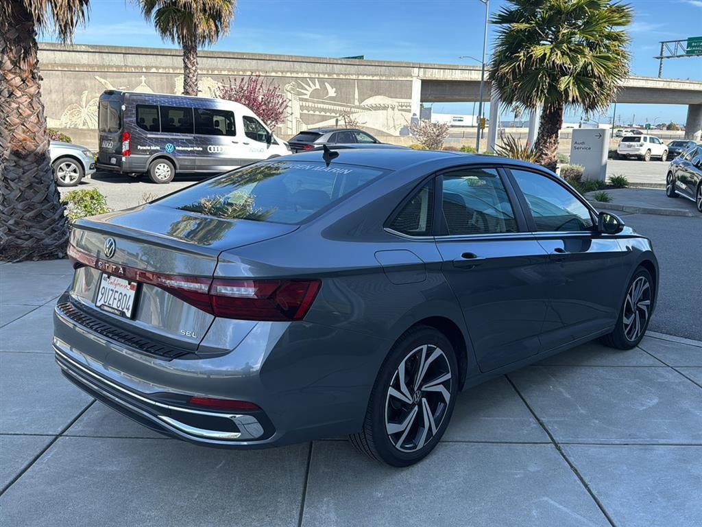 2025 Volkswagen Jetta SEL