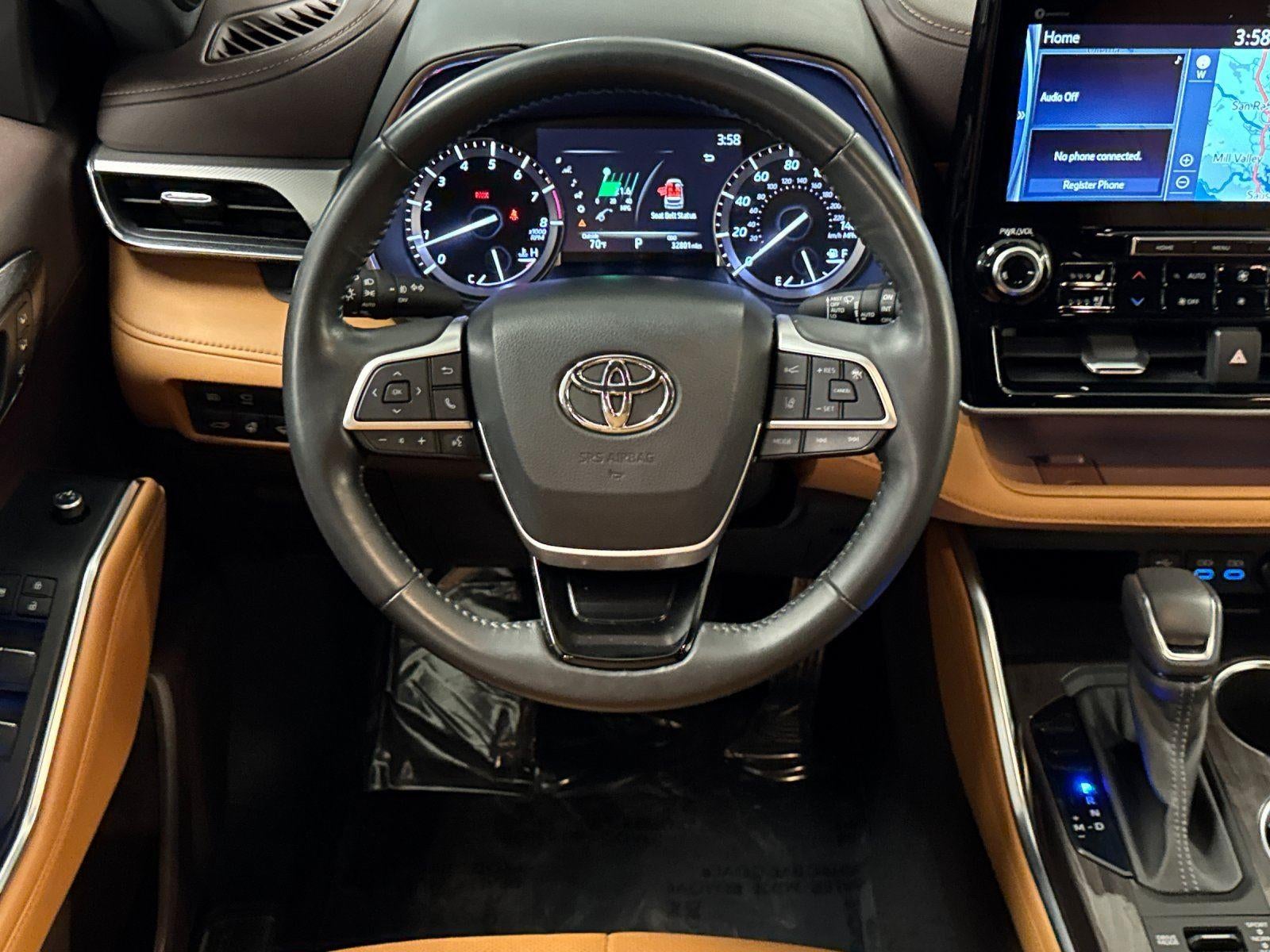 2022 Toyota Highlander Platinum