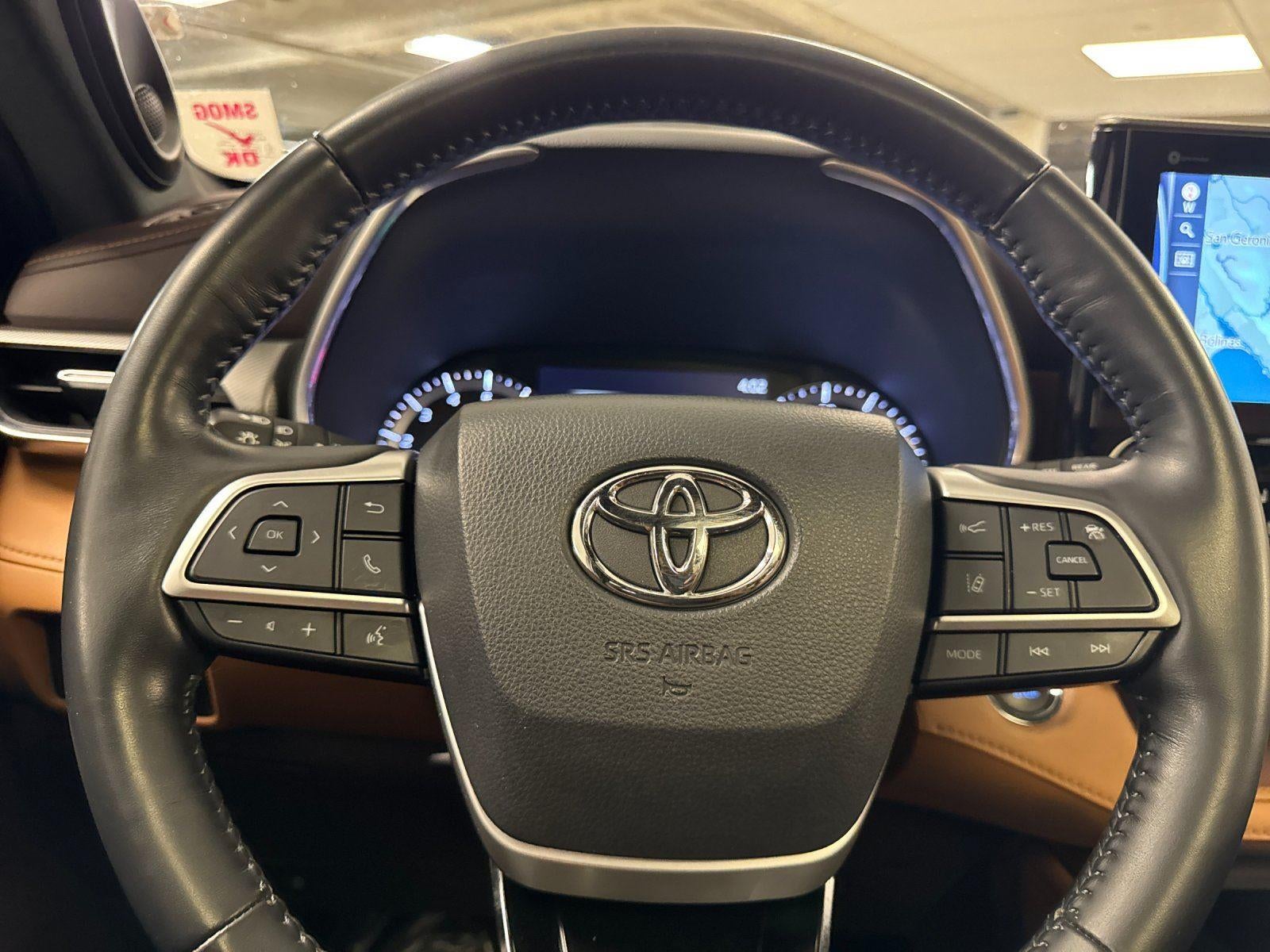 2022 Toyota Highlander Platinum