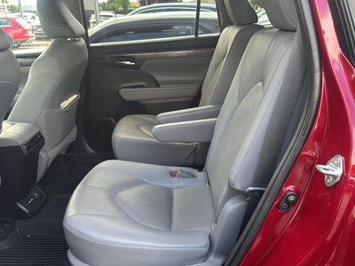 2020 Toyota Highlander Platinum