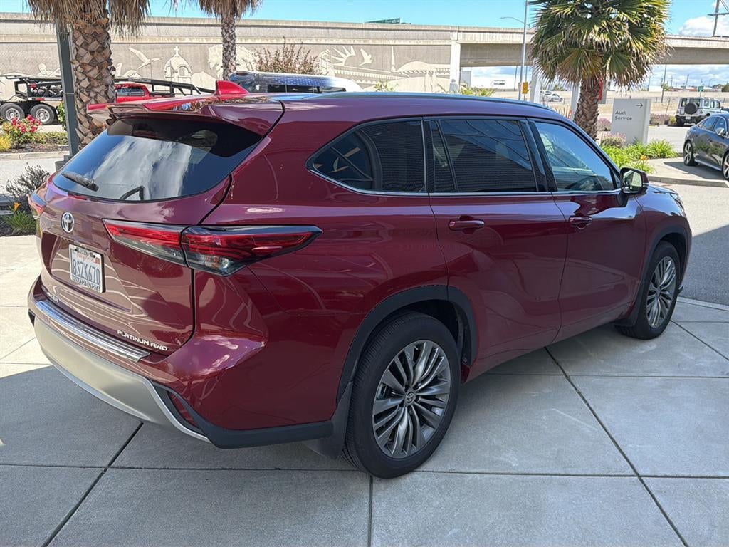 2020 Toyota Highlander Platinum