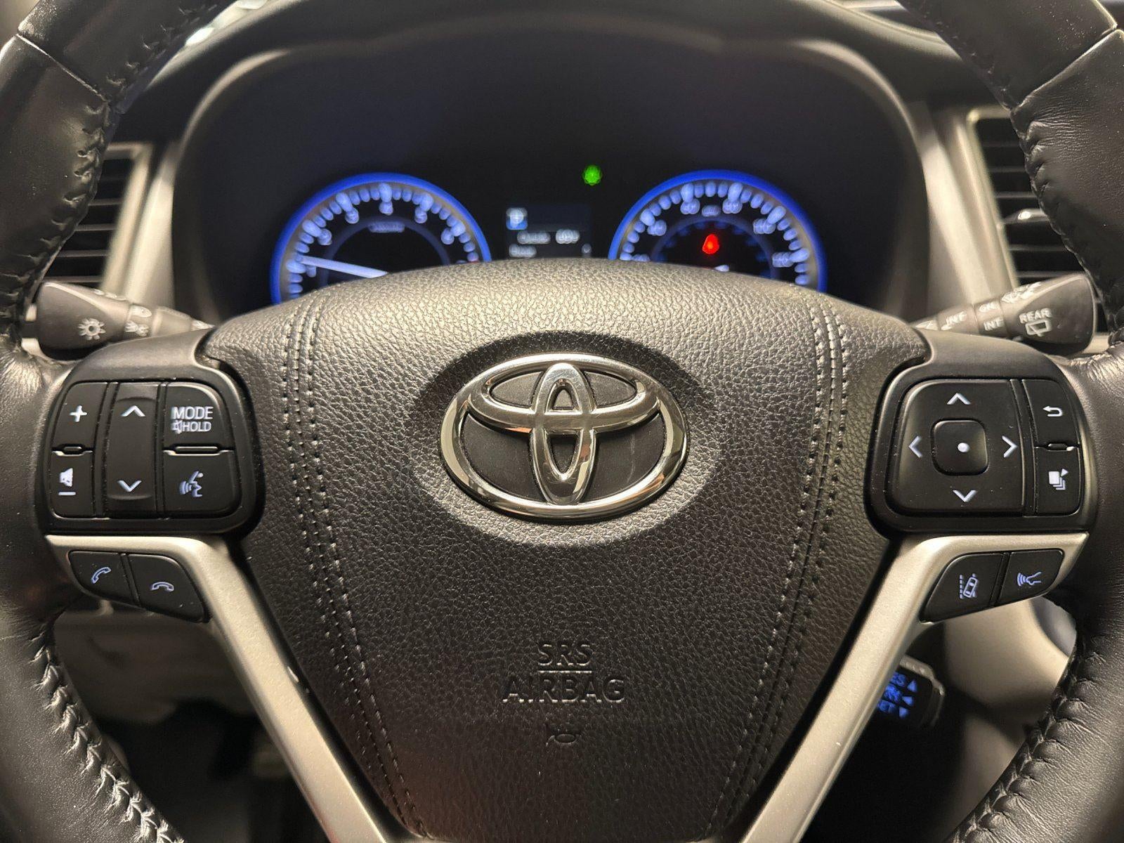 2017 Toyota Highlander XLE