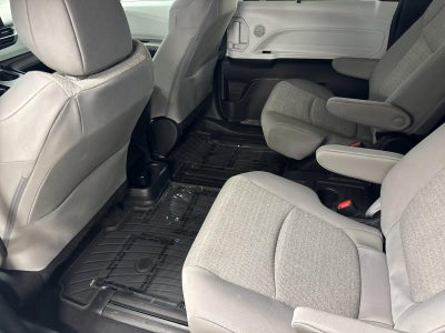 2025 Toyota Sienna LE 8-Passenger
