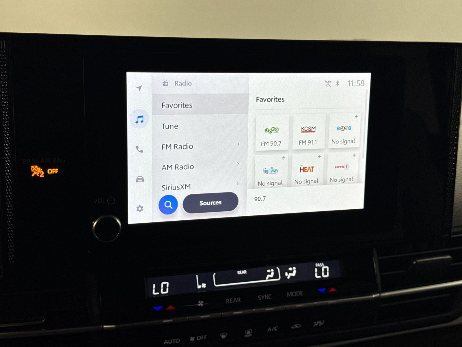 2025 Toyota Sienna LE 8-Passenger