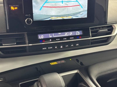 2025 Toyota Sienna LE 8-Passenger