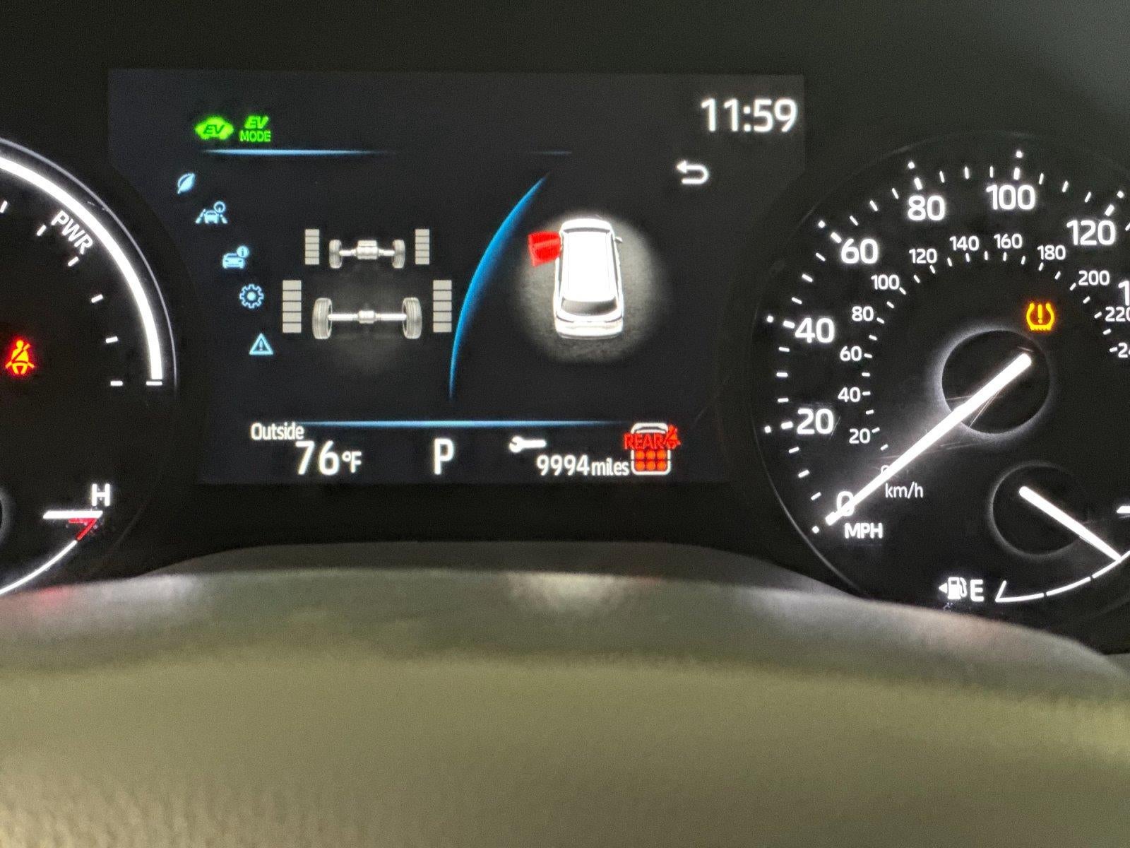 2025 Toyota Sienna LE 8-Passenger