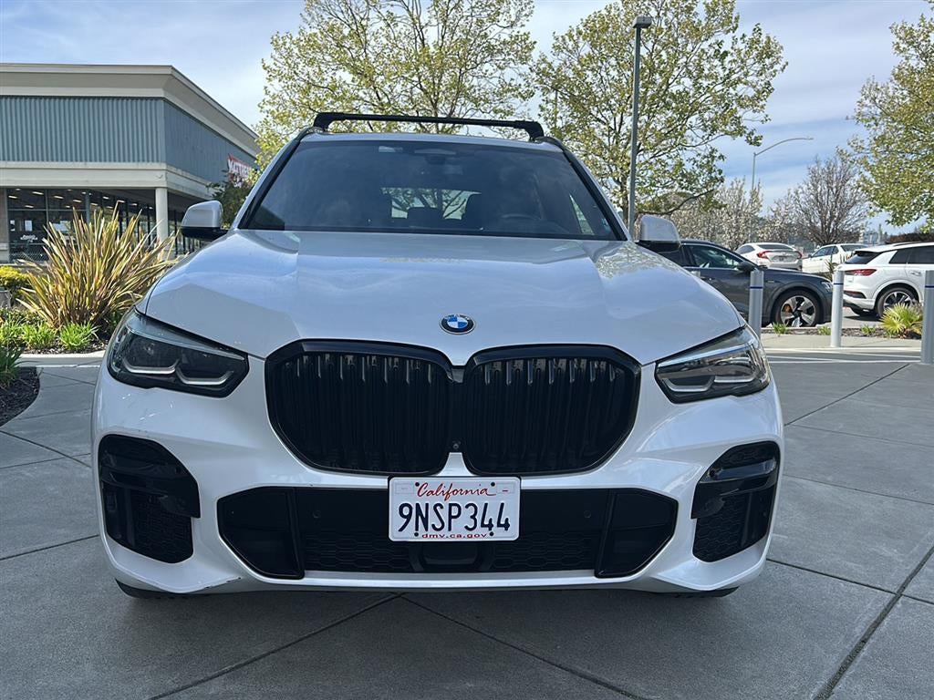 2022 BMW X5 M50i
