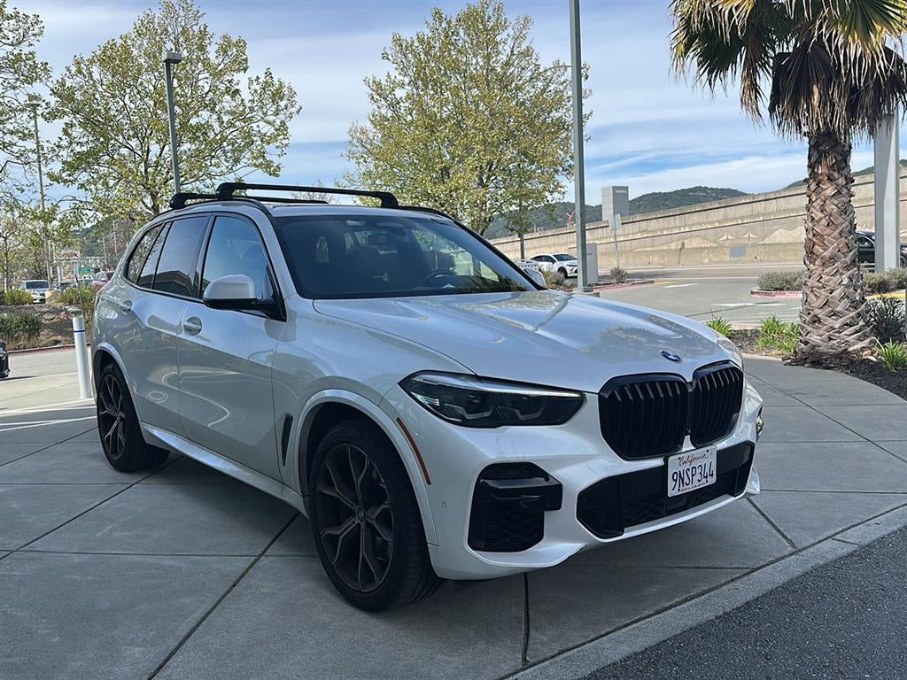 2022 BMW X5 M50i