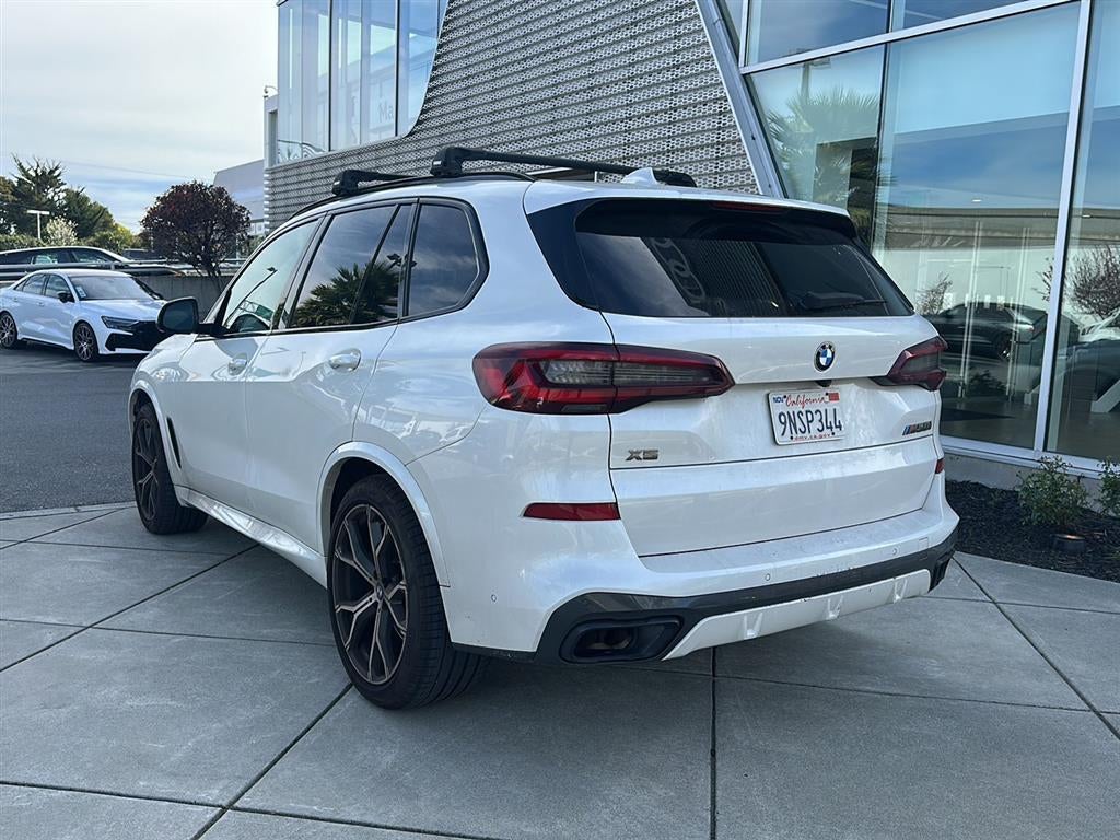 2022 BMW X5 M50i