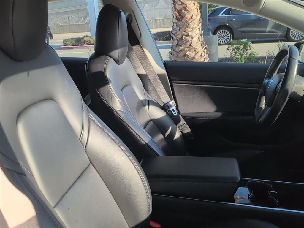 2019 Tesla Model 3 Mid Range