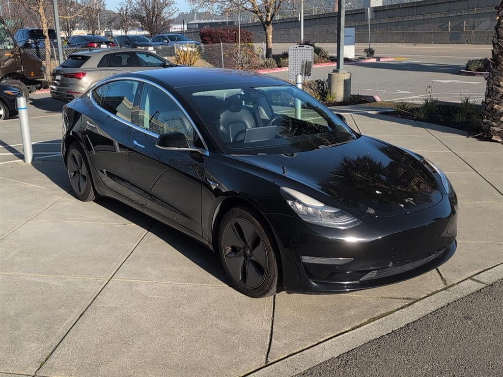 2019 Tesla Model 3 Mid Range
