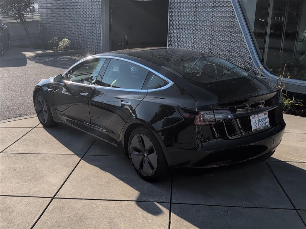 2019 Tesla Model 3 Mid Range