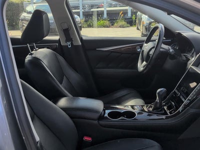 2015 INFINITI Q50 Premium