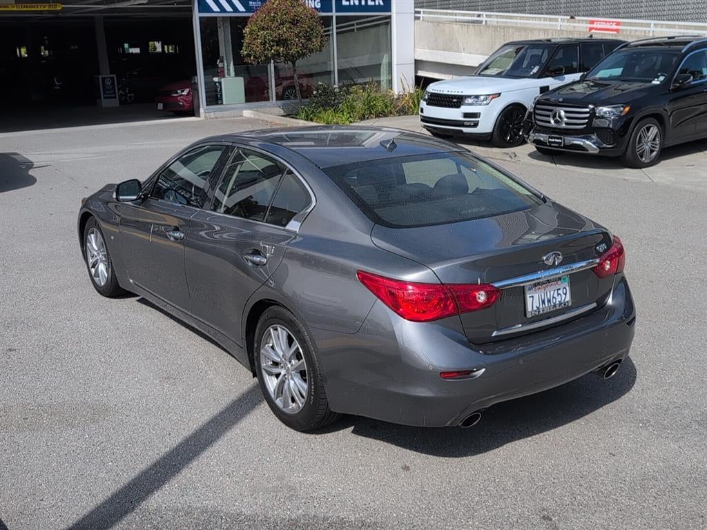 2015 INFINITI Q50 Premium