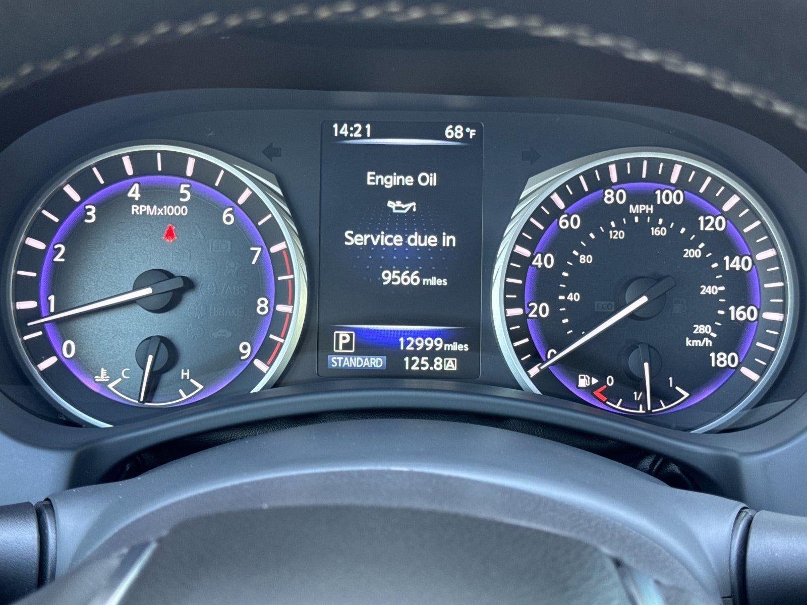 2017 INFINITI Q60 Sport