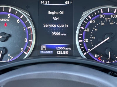 2017 INFINITI Q60 Sport