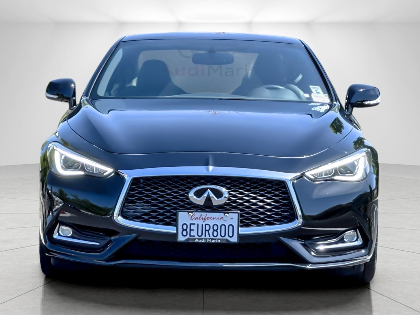 2017 INFINITI Q60 Sport