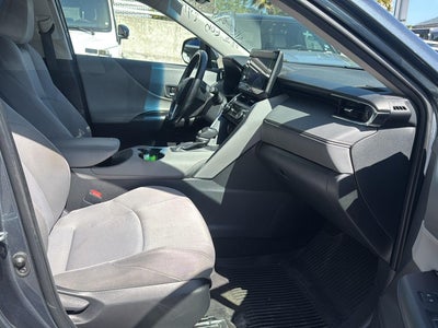 2023 Toyota Venza LE