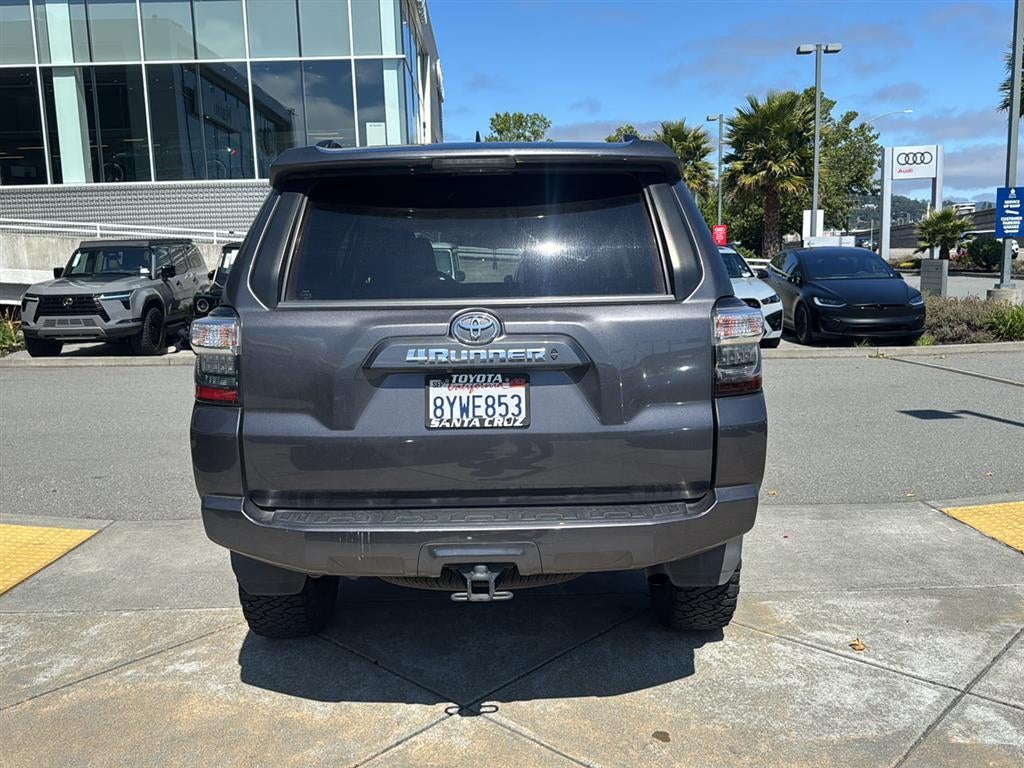 2022 Toyota 4Runner SR5 Premium