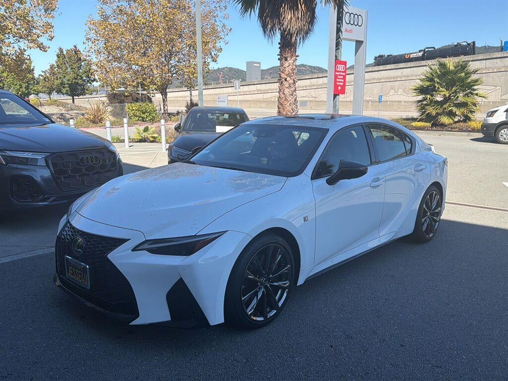 2025 Lexus IS